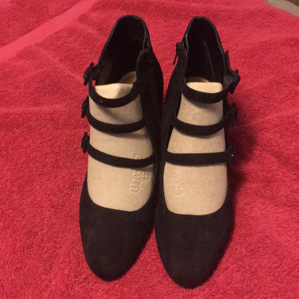 Women’s Resha Black Pump